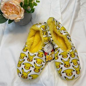 FREE w/ purchase adorable Pikachu slippers